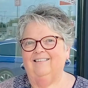 Meet your Posher, Janice